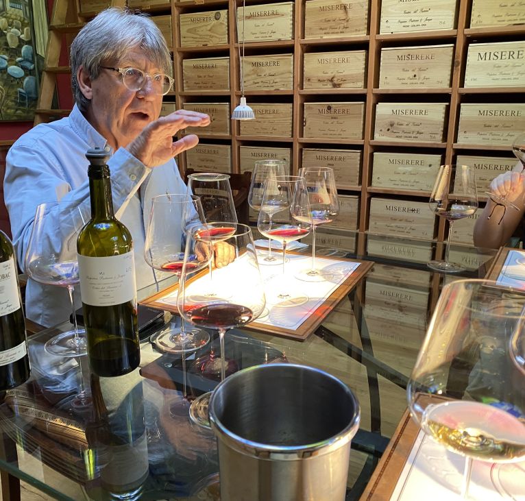 Carles Pastrana tasting